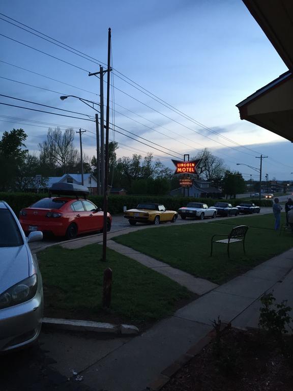 Lincoln Motel Chandler Buitenkant foto